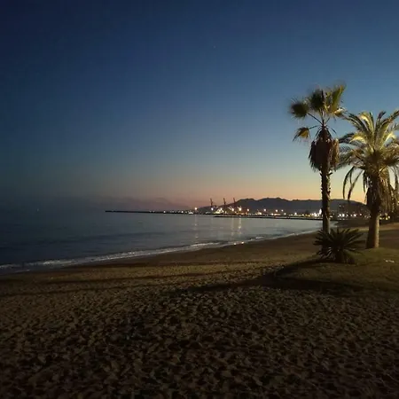 Beach And Center Backpackers Hostel Málaga